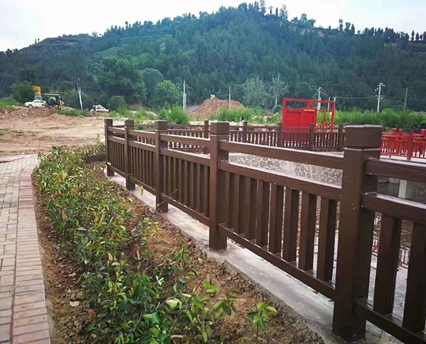 河池生产仿竹栏杆价格
